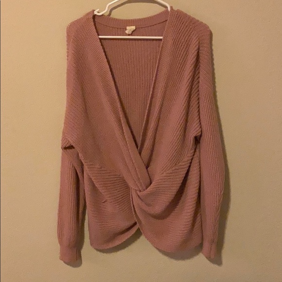 COPY - Sweater - Picture 1 of 1
